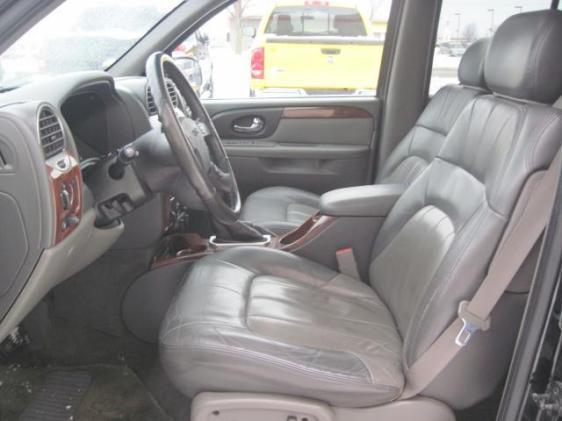 GMC Envoy 2003 photo 5