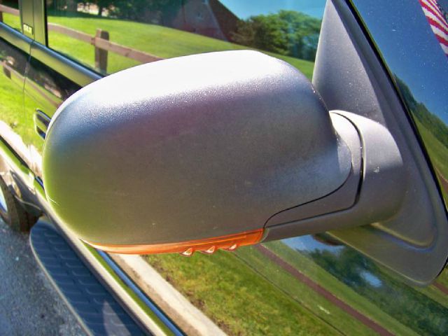 GMC Envoy 2003 photo 1