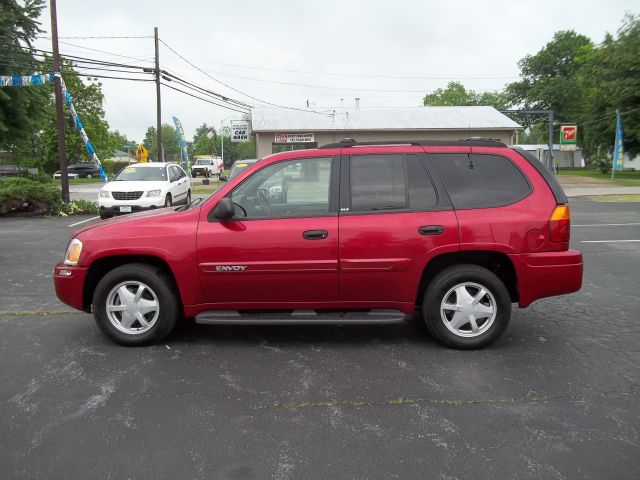 GMC Envoy 2003 photo 10