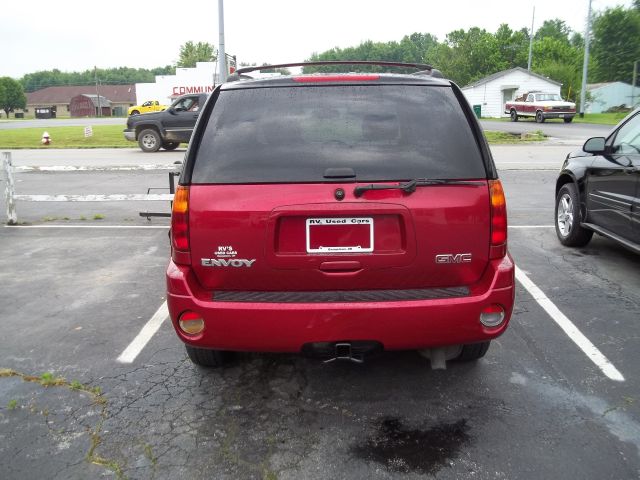 GMC Envoy 2003 photo 4