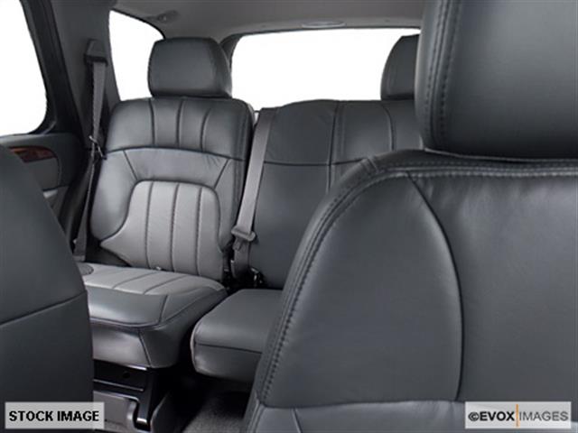 GMC Envoy 2003 photo 3