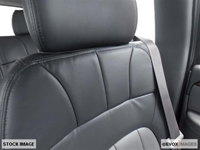 GMC Envoy 2003 photo 4