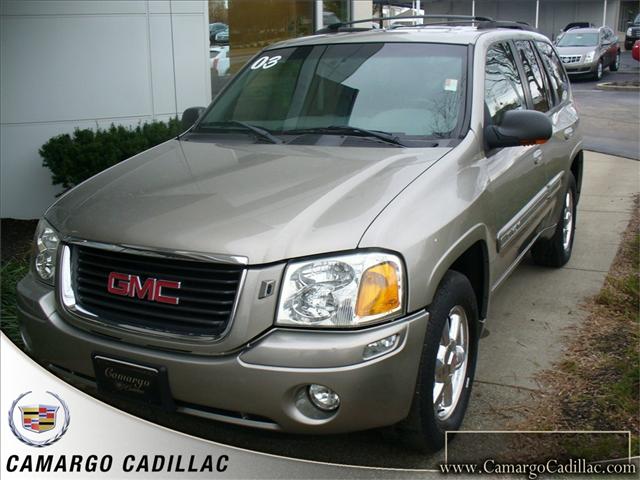 GMC Envoy 2003 photo 1