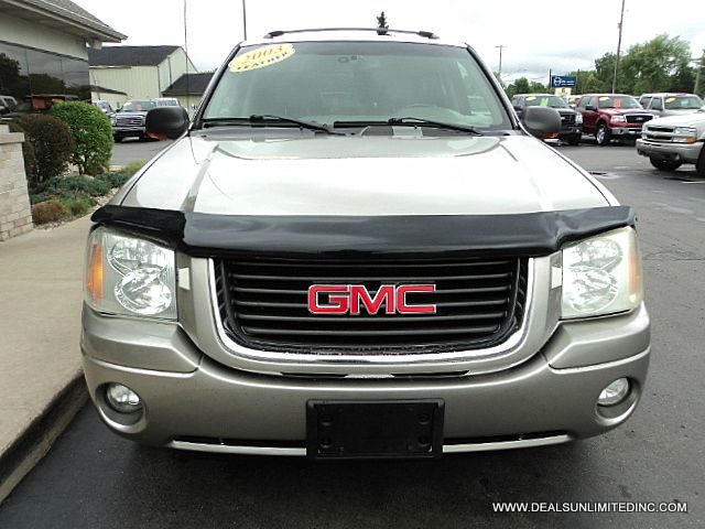 GMC Envoy 2003 photo 7