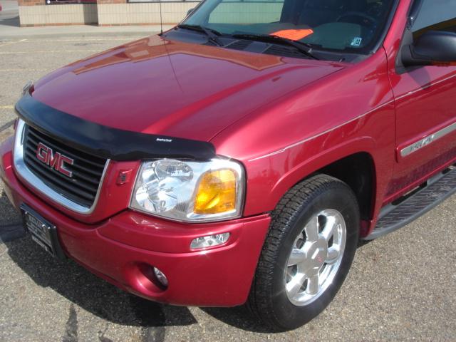 GMC Envoy 2003 photo 1
