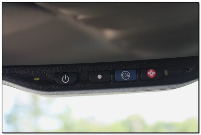 GMC Envoy 2003 photo 11