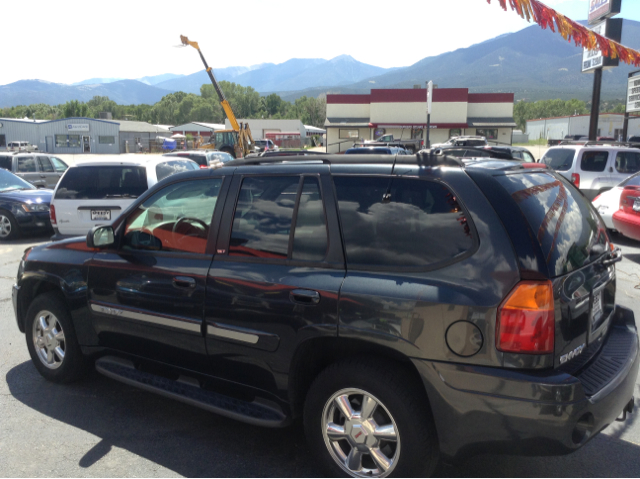 GMC Envoy 2003 photo 3