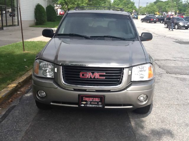 GMC Envoy 2003 photo 4