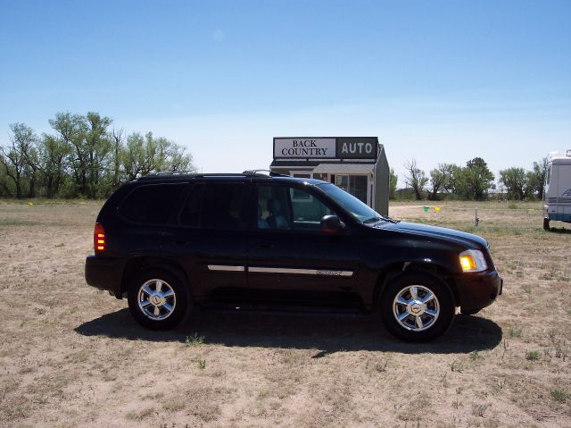 GMC Envoy 2003 photo 3