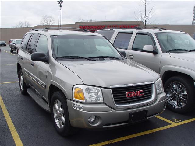 GMC Envoy 2003 photo 5