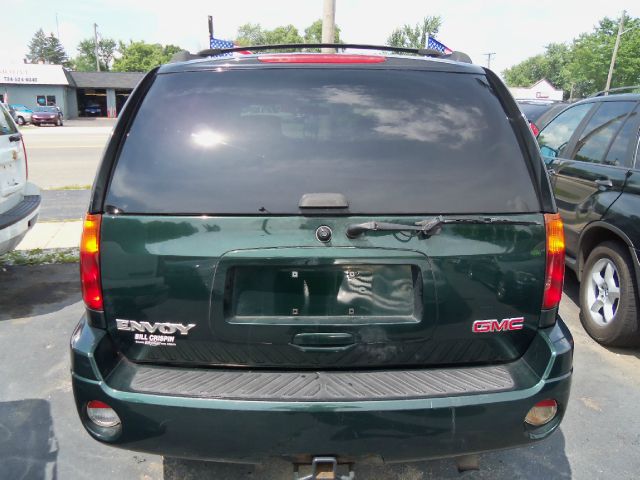 GMC Envoy 4x4 Crew Cab LE SUV