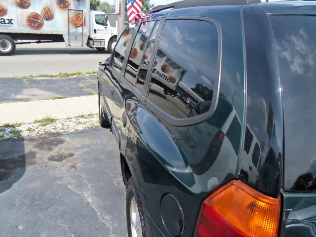 GMC Envoy 2003 photo 3