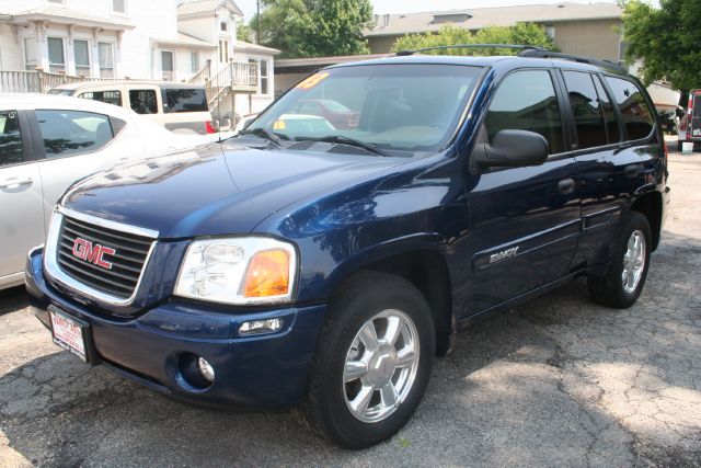 GMC Envoy 2003 photo 1