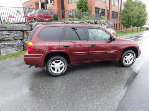 GMC Envoy 2004 photo 1