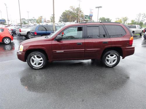 GMC Envoy 2004 photo 4