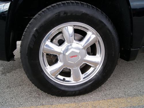 GMC Envoy 2004 photo 4