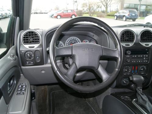GMC Envoy 2004 photo 5