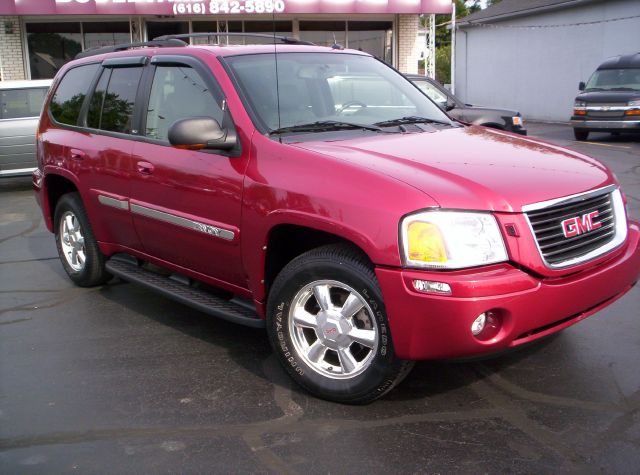 GMC Envoy 2004 photo 4