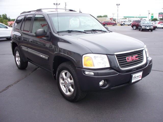 GMC Envoy 2004 photo 4