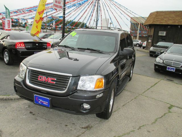 GMC Envoy 2004 photo 3