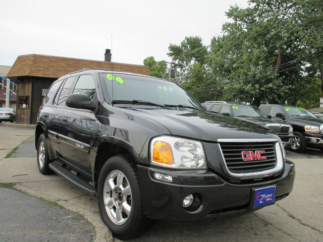 GMC Envoy 2004 photo 4