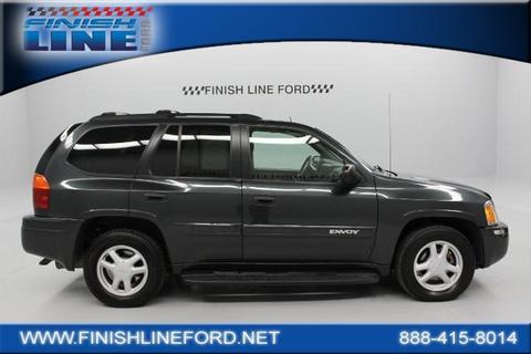 GMC Envoy 2004 photo 2