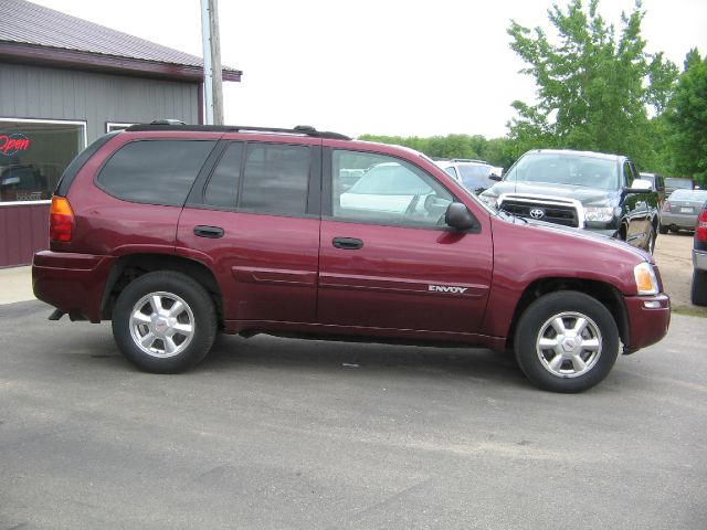 GMC Envoy 4x4 Crew Cab LE SUV