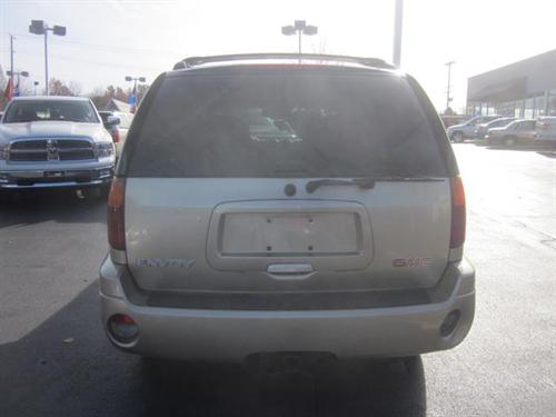 GMC Envoy 2004 photo 1