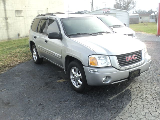 GMC Envoy 2004 photo 4