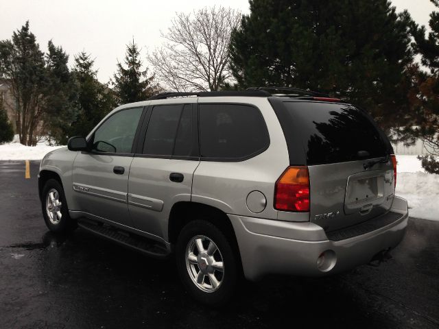 GMC Envoy 4x4 Crew Cab LE SUV