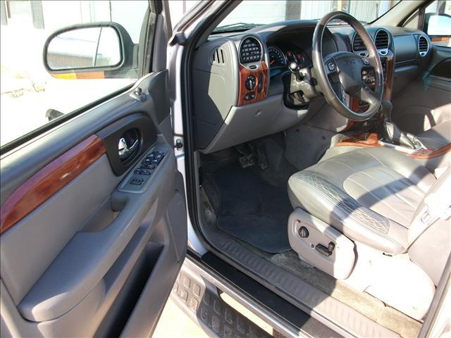 GMC Envoy 2004 photo 5