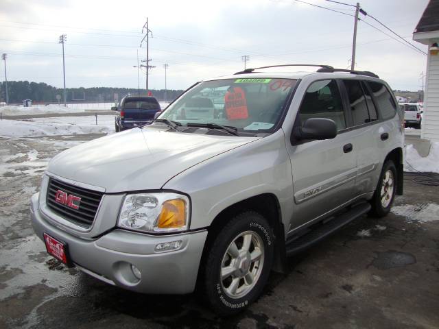 GMC Envoy 2004 photo 3