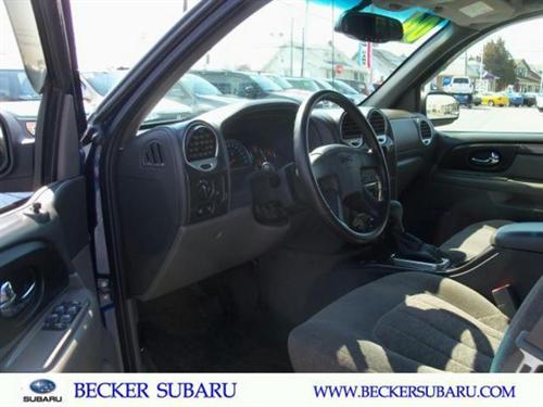 GMC Envoy 2004 photo 1