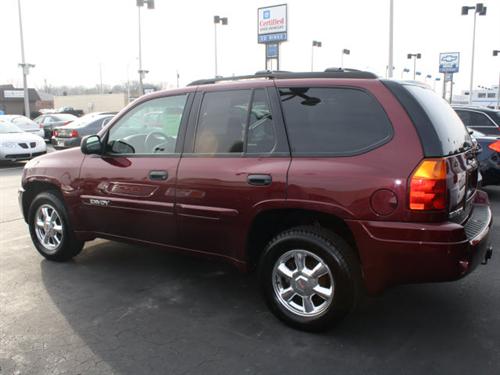 GMC Envoy 2004 photo 5