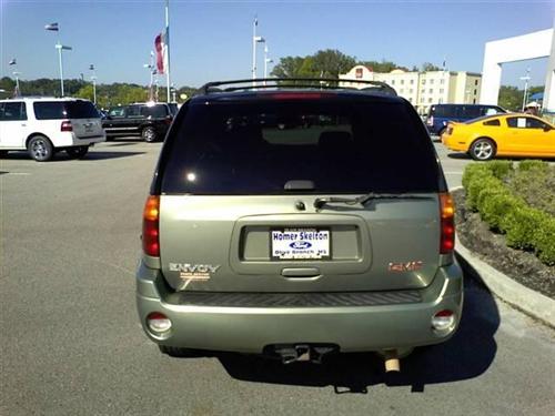 GMC Envoy 2004 photo 4
