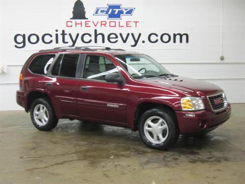 GMC Envoy 2004 photo 2