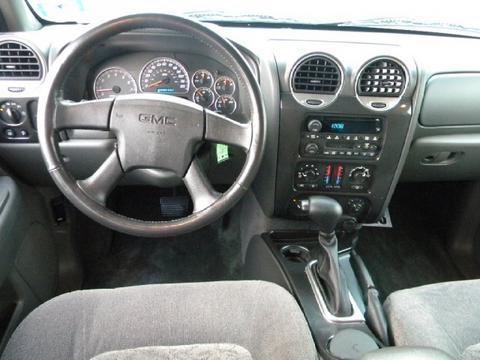 GMC Envoy 2004 photo 4