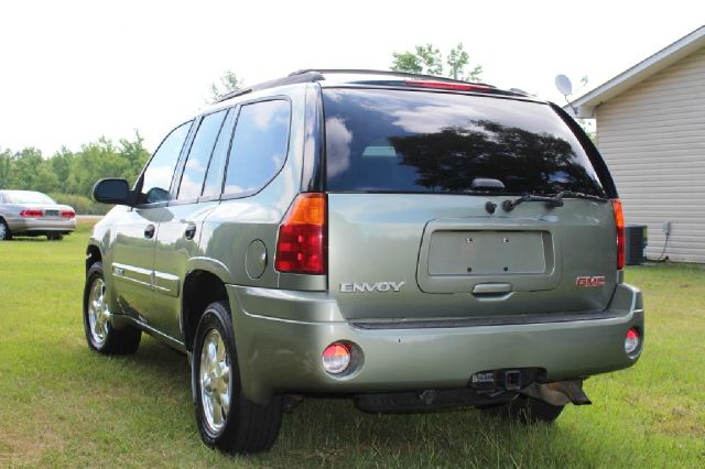 GMC Envoy 2004 photo 7