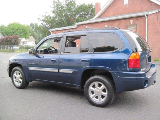 GMC Envoy 2004 photo 3