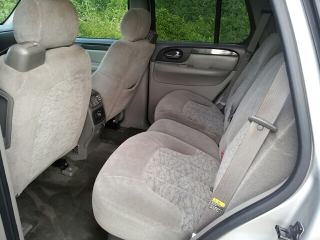 GMC Envoy 2004 photo 4