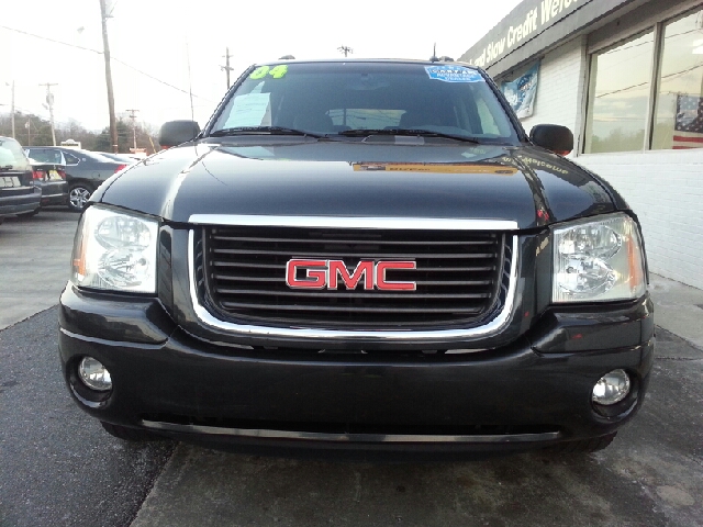 GMC Envoy 2004 photo 4