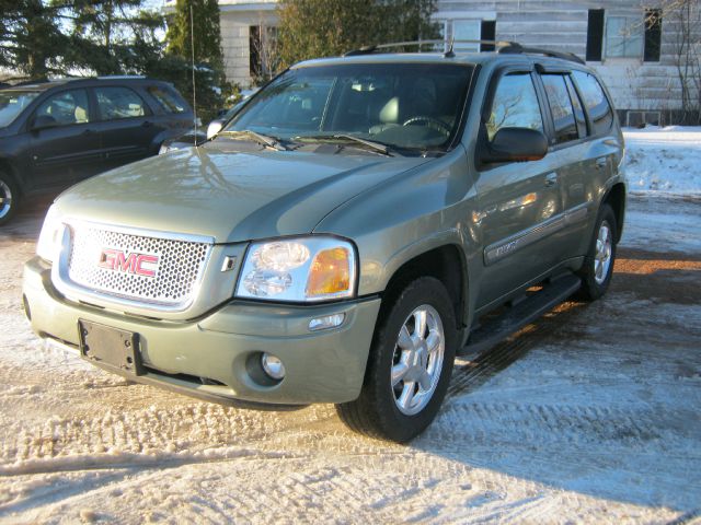 GMC Envoy 2004 photo 3