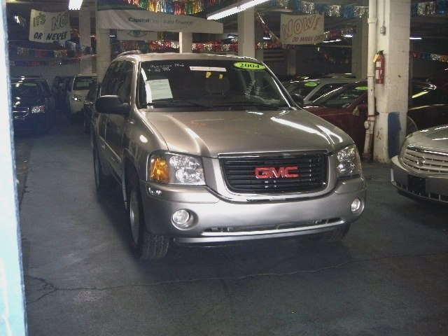 GMC Envoy 4 Dr 2.5 Sedan Other