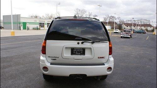 GMC Envoy 2004 photo 5