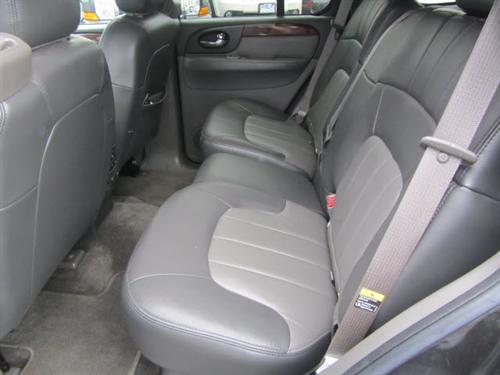 GMC Envoy 2004 photo 1