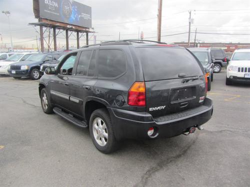 GMC Envoy 2004 photo 3