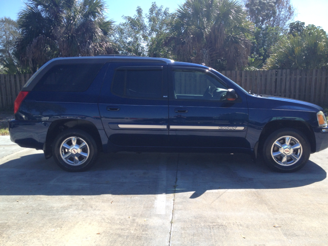 GMC Envoy 2004 photo 4