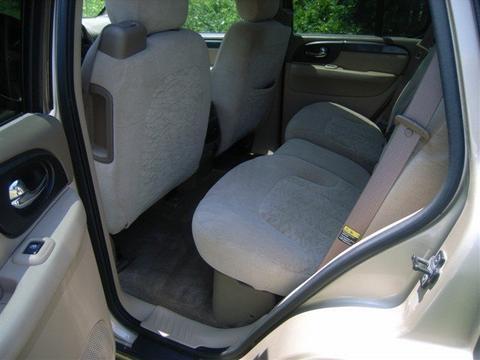 GMC Envoy 2004 photo 1