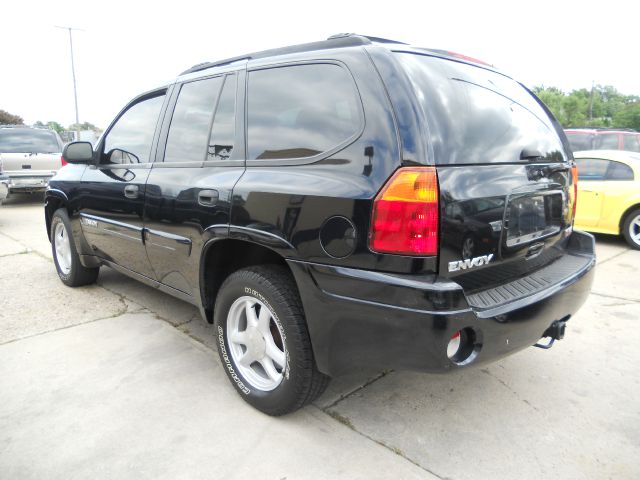 GMC Envoy 4x4 Crew Cab LE SUV