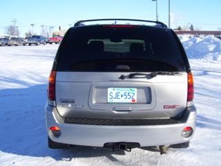GMC Envoy 2004 photo 2
